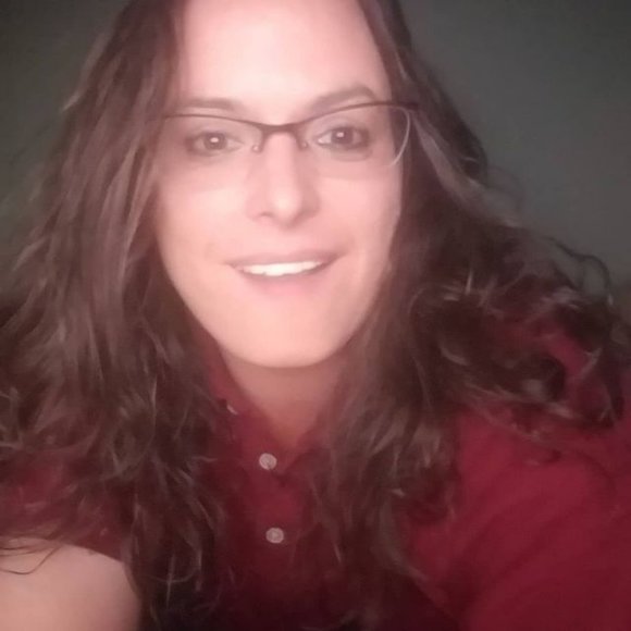 Meet your Posher, Derek - Picture 1 of 2